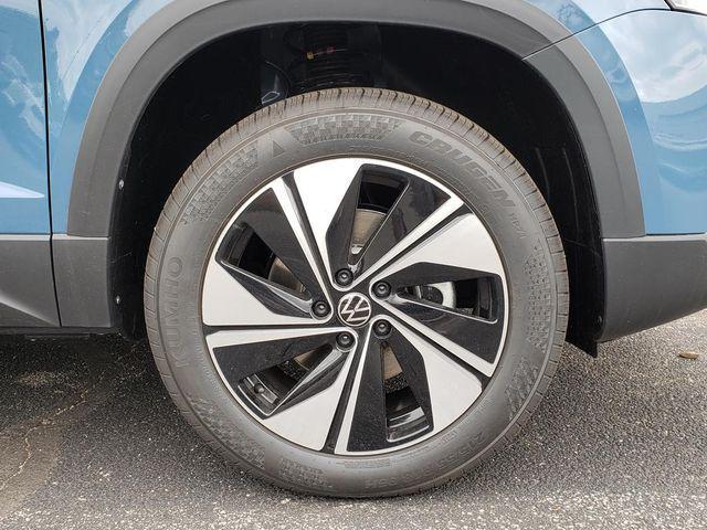 new 2026 Volkswagen Taos car