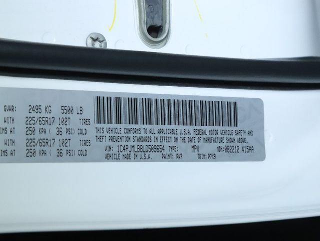 used 2020 Jeep Cherokee car, priced at $16,795