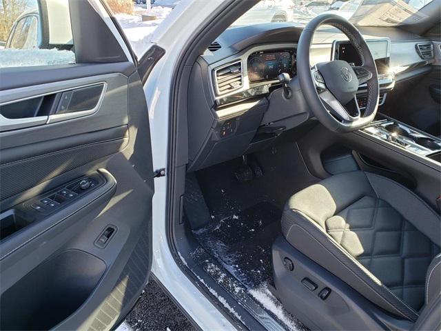 new 2026 Volkswagen Atlas Cross Sport car, priced at $44,887