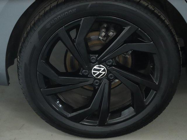 used 2025 Volkswagen Jetta car, priced at $22,999