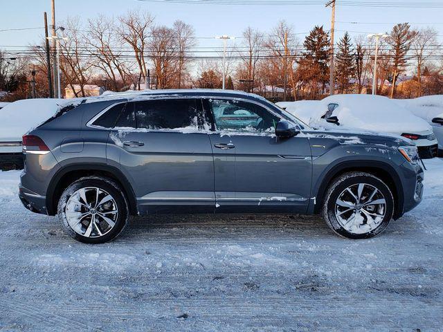 new 2025 Volkswagen Atlas Cross Sport car, priced at $51,000