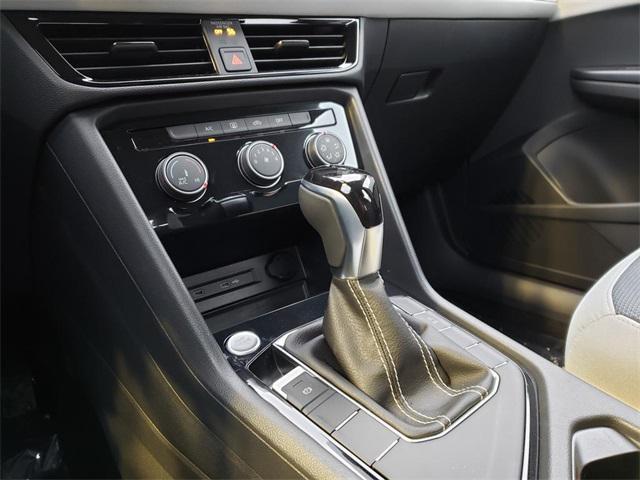 new 2026 Volkswagen Taos car