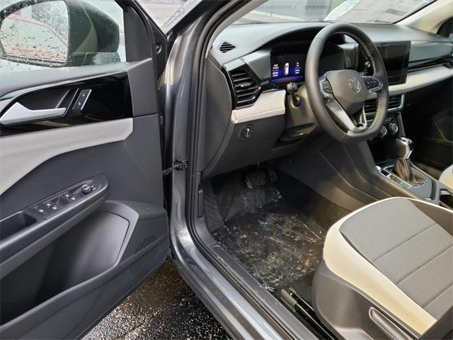 new 2026 Volkswagen Taos car