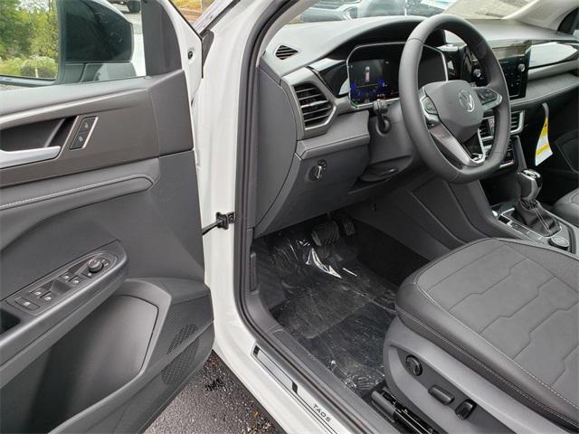 new 2025 Volkswagen Taos car, priced at $30,369