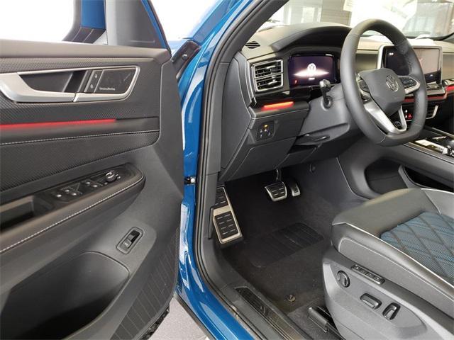 new 2026 Volkswagen Atlas Cross Sport car, priced at $51,800