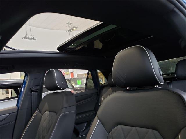 new 2026 Volkswagen Atlas Cross Sport car, priced at $51,800