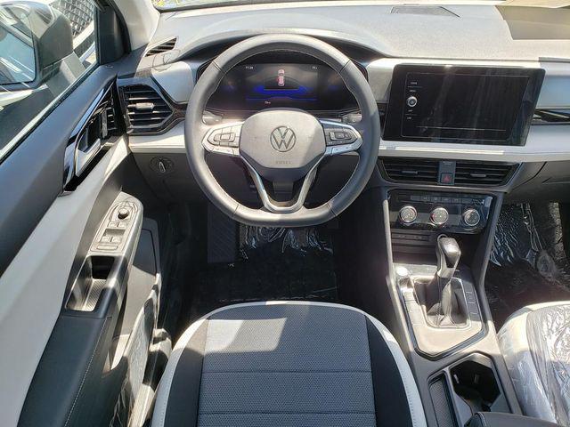 new 2026 Volkswagen Taos car