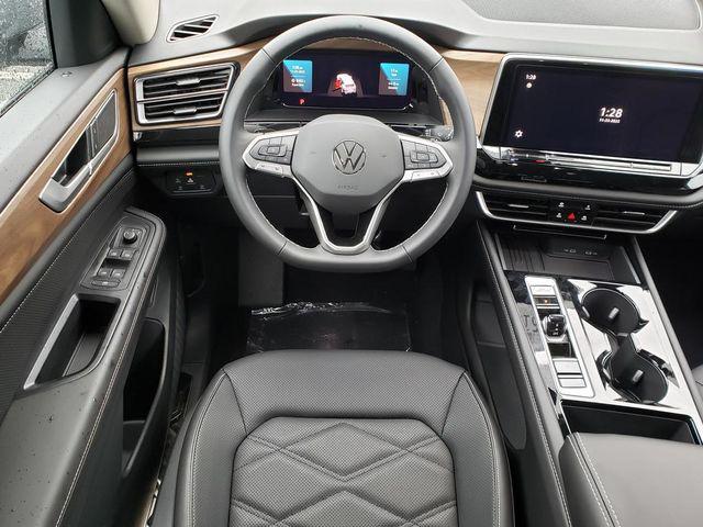 new 2026 Volkswagen Atlas car, priced at $44,321