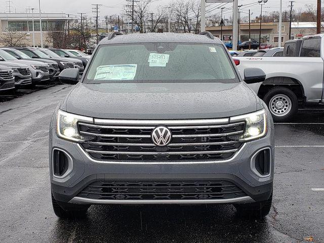 new 2026 Volkswagen Atlas car, priced at $44,321