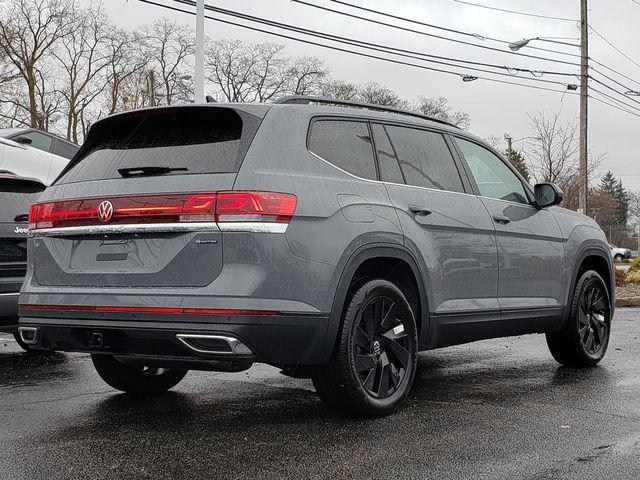 new 2026 Volkswagen Atlas car, priced at $44,321