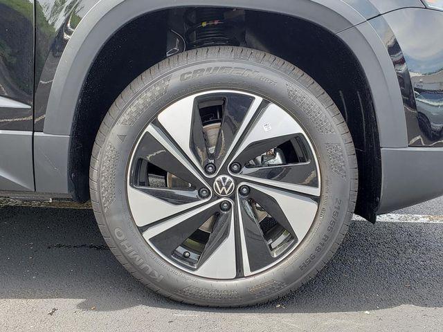 new 2026 Volkswagen Taos car