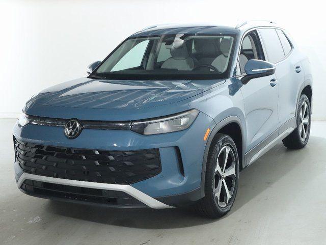 used 2025 Volkswagen Tiguan car, priced at $31,216