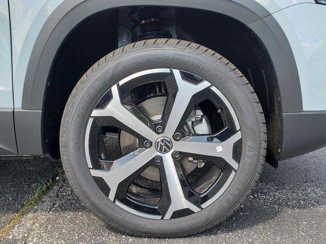 new 2026 Volkswagen Taos car, priced at $36,745
