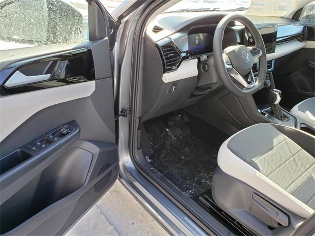 new 2026 Volkswagen Taos car