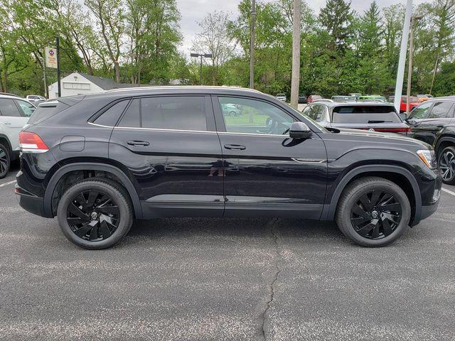 new 2026 Volkswagen Atlas Cross Sport car, priced at $42,866