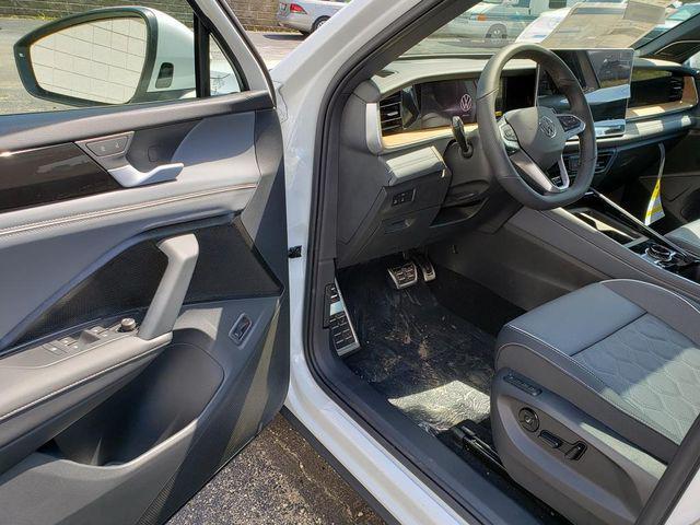 new 2026 Volkswagen Tiguan car, priced at $46,580