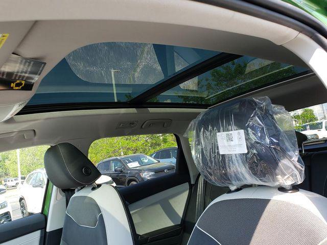 new 2026 Volkswagen Taos car