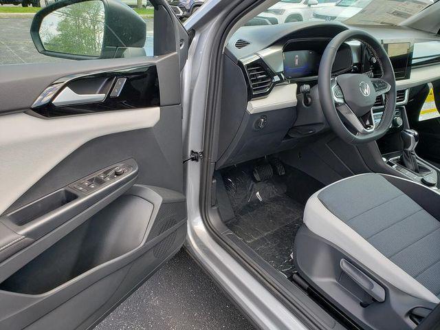 new 2026 Volkswagen Taos car