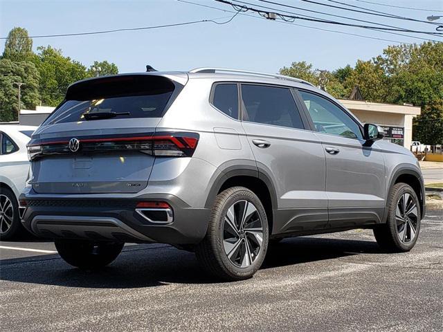 new 2025 Volkswagen Taos car