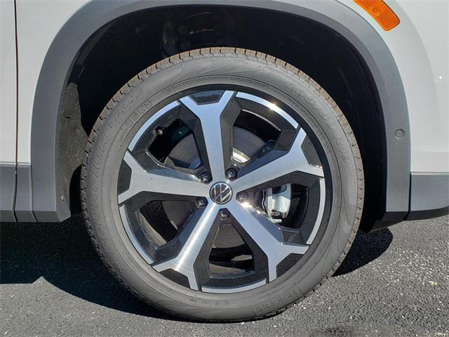 new 2025 Volkswagen Tiguan car, priced at $34,855