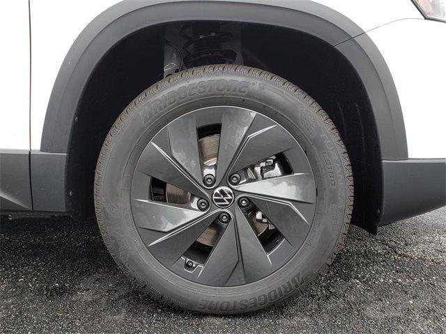 new 2026 Volkswagen Taos car