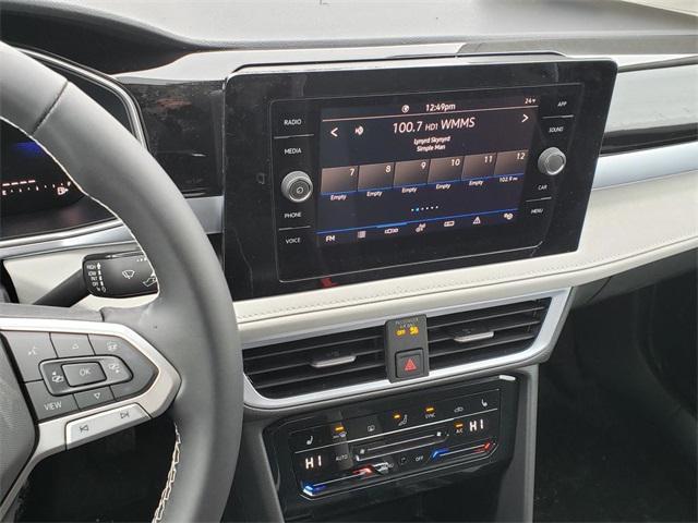 new 2026 Volkswagen Taos car