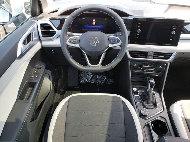 new 2026 Volkswagen Taos car