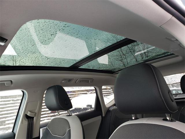 new 2026 Volkswagen Taos car