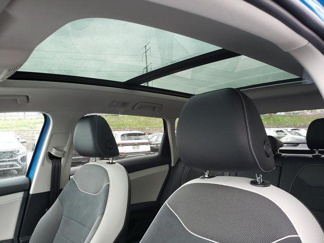 new 2026 Volkswagen Taos car