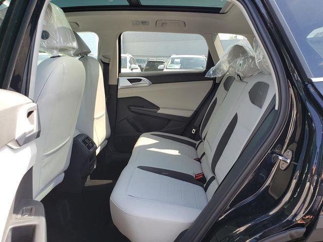new 2026 Volkswagen Taos car