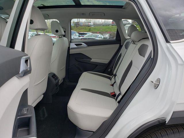 new 2026 Volkswagen Taos car