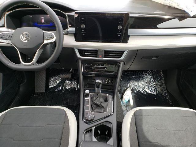 new 2026 Volkswagen Taos car