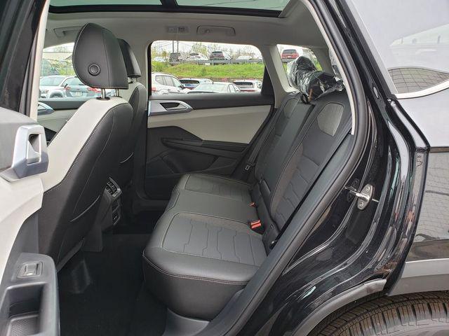 new 2026 Volkswagen Taos car