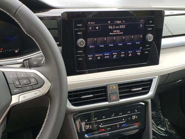 new 2026 Volkswagen Taos car