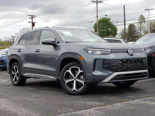 new 2026 Volkswagen Tiguan car, priced at $34,948