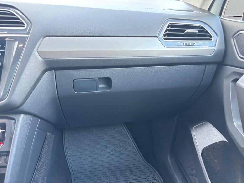 used 2024 Volkswagen Tiguan car