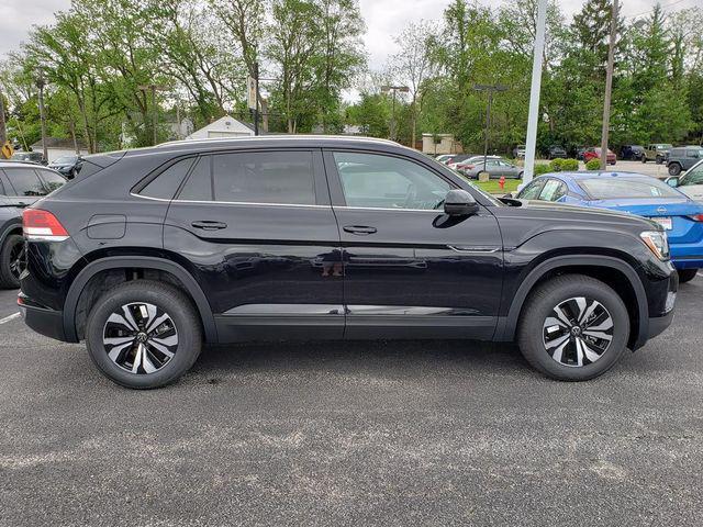 new 2026 Volkswagen Atlas Cross Sport car, priced at $38,301