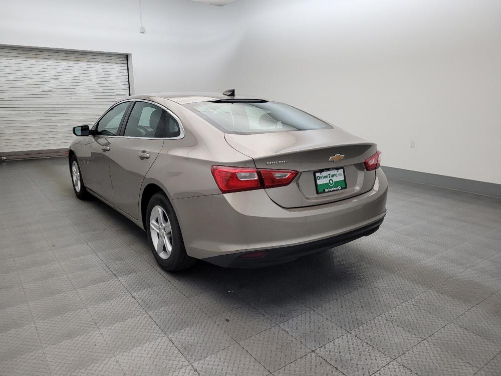 used 2024 Chevrolet Malibu car, priced at $18,495