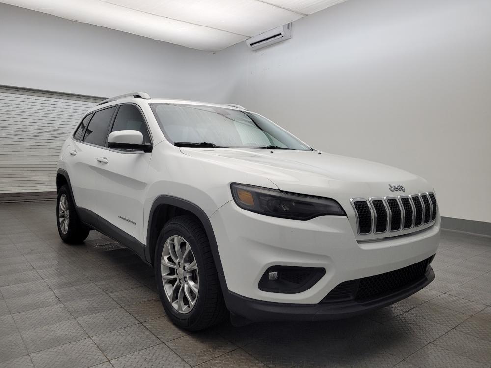 used 2020 Jeep Cherokee car, priced at $16,695