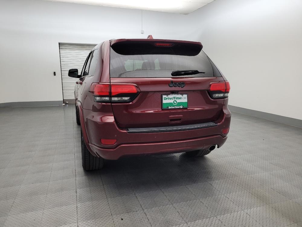 used 2018 Jeep Grand Cherokee car, priced at $16,095