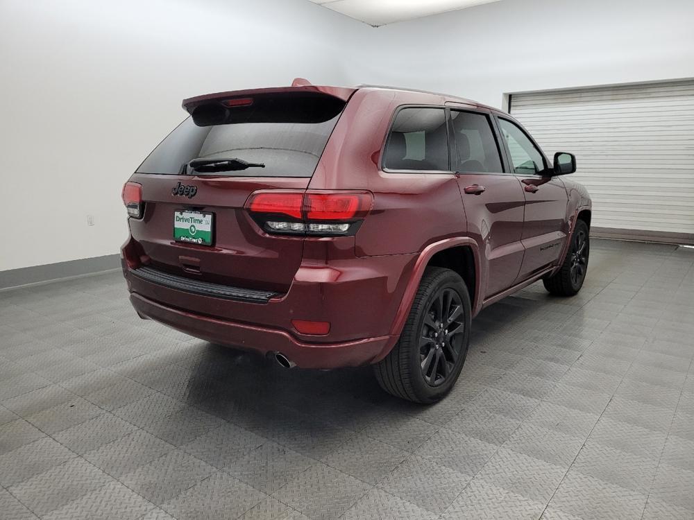 used 2018 Jeep Grand Cherokee car, priced at $16,095