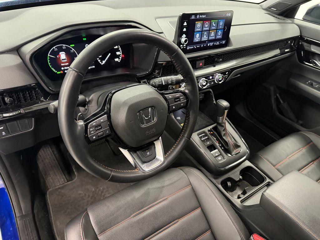 used 2025 Honda CR-V Hybrid car, priced at $37,250