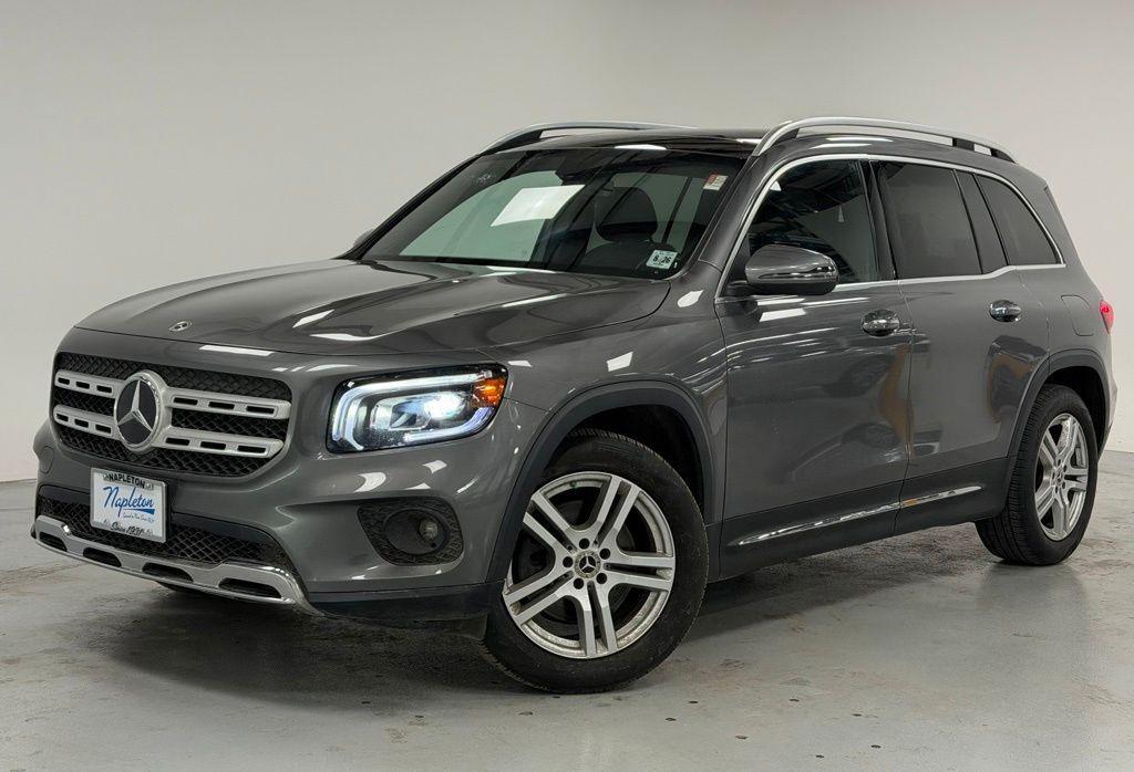 used 2021 Mercedes-Benz GLB 250 car, priced at $25,000