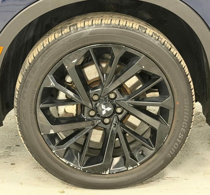 used 2022 Mitsubishi Outlander car, priced at $21,500