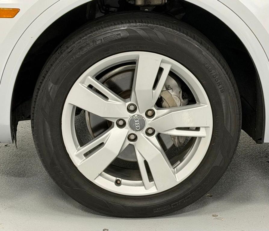 used 2019 Audi Q5 car, priced at $14,250