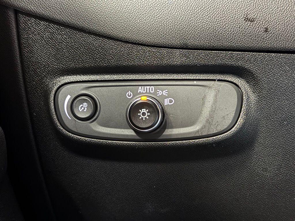 used 2019 Chevrolet Equinox car, priced at $11,500