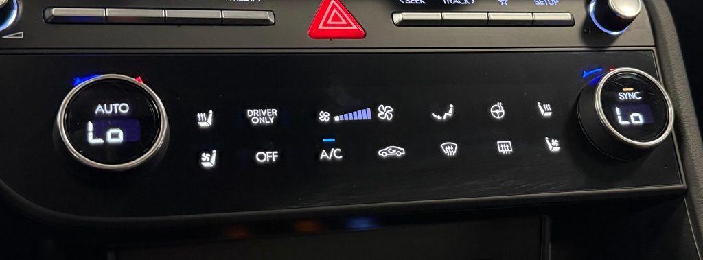 new 2025 Hyundai Sonata Hybrid car, priced at $32,750