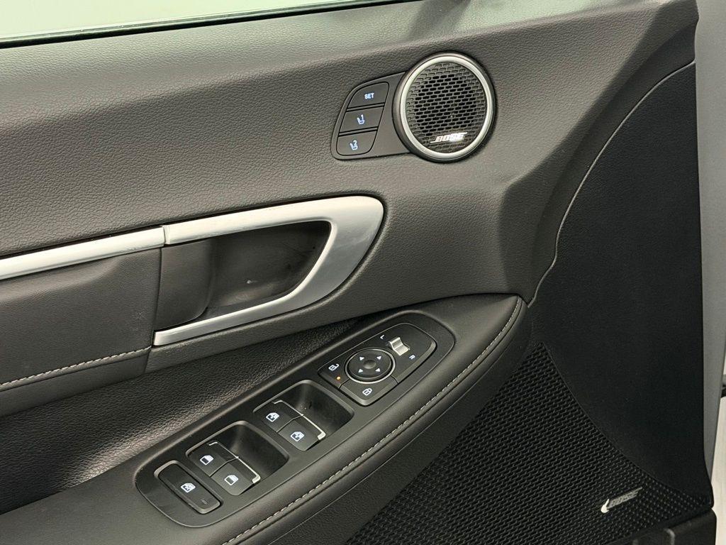 new 2025 Hyundai Sonata Hybrid car, priced at $32,750