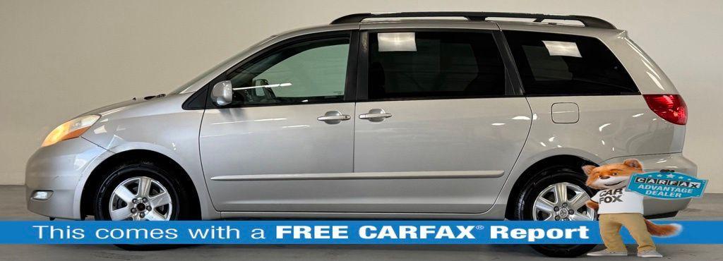 used 2007 Toyota Sienna car, priced at $8,000