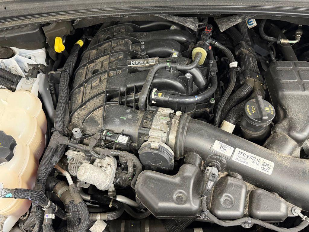 used 2023 Jeep Grand Cherokee car, priced at $31,000